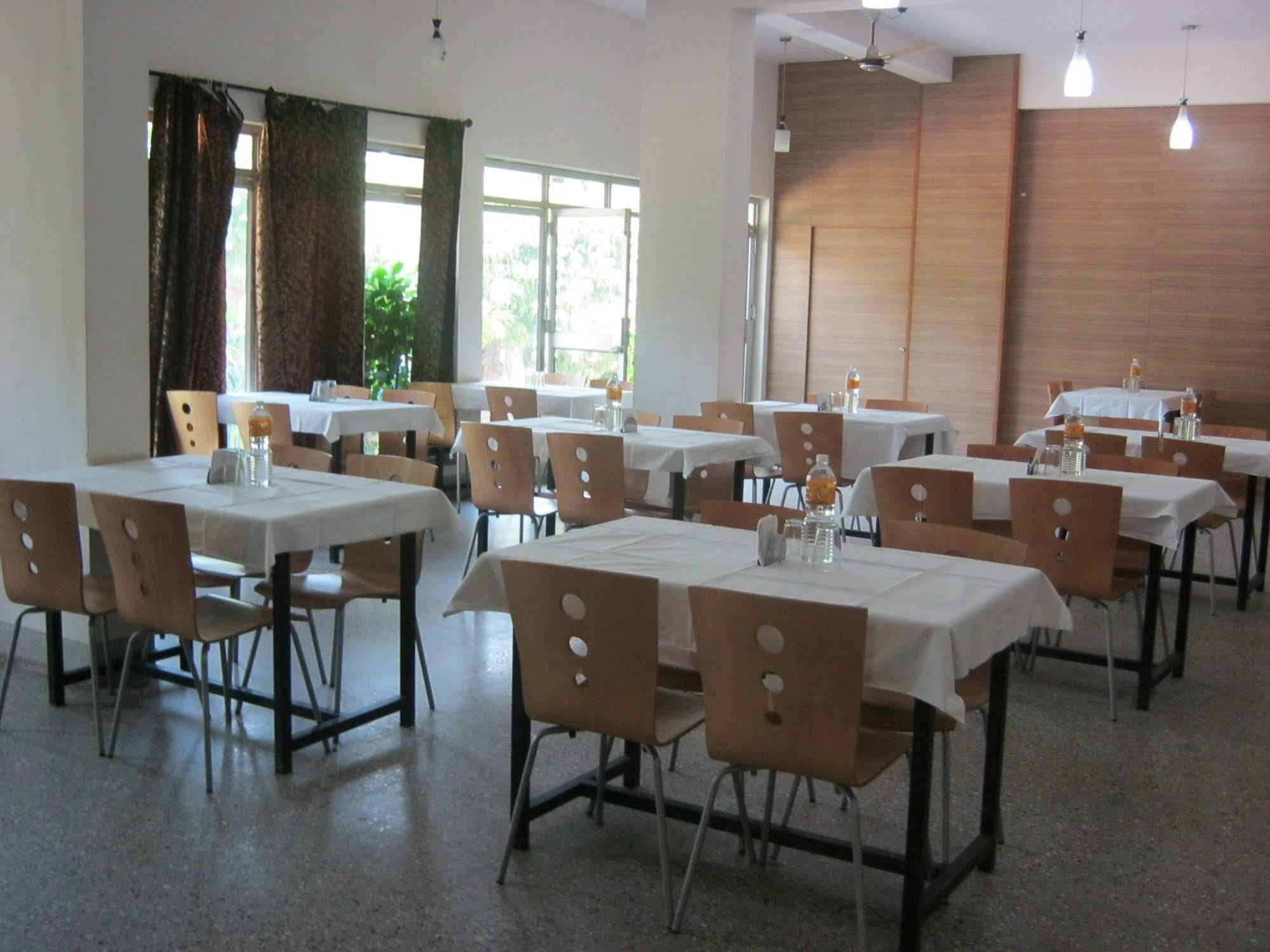 Kstdc Hotel Mayura Kauvery Krs Hosa Kannambādi 外观 照片